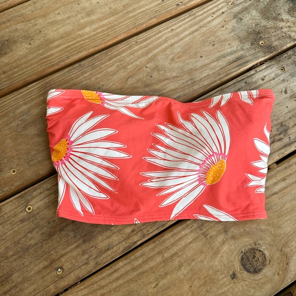 NWT Kate Spade Falling Flower Daisy bikini top - Picture 2 of 5